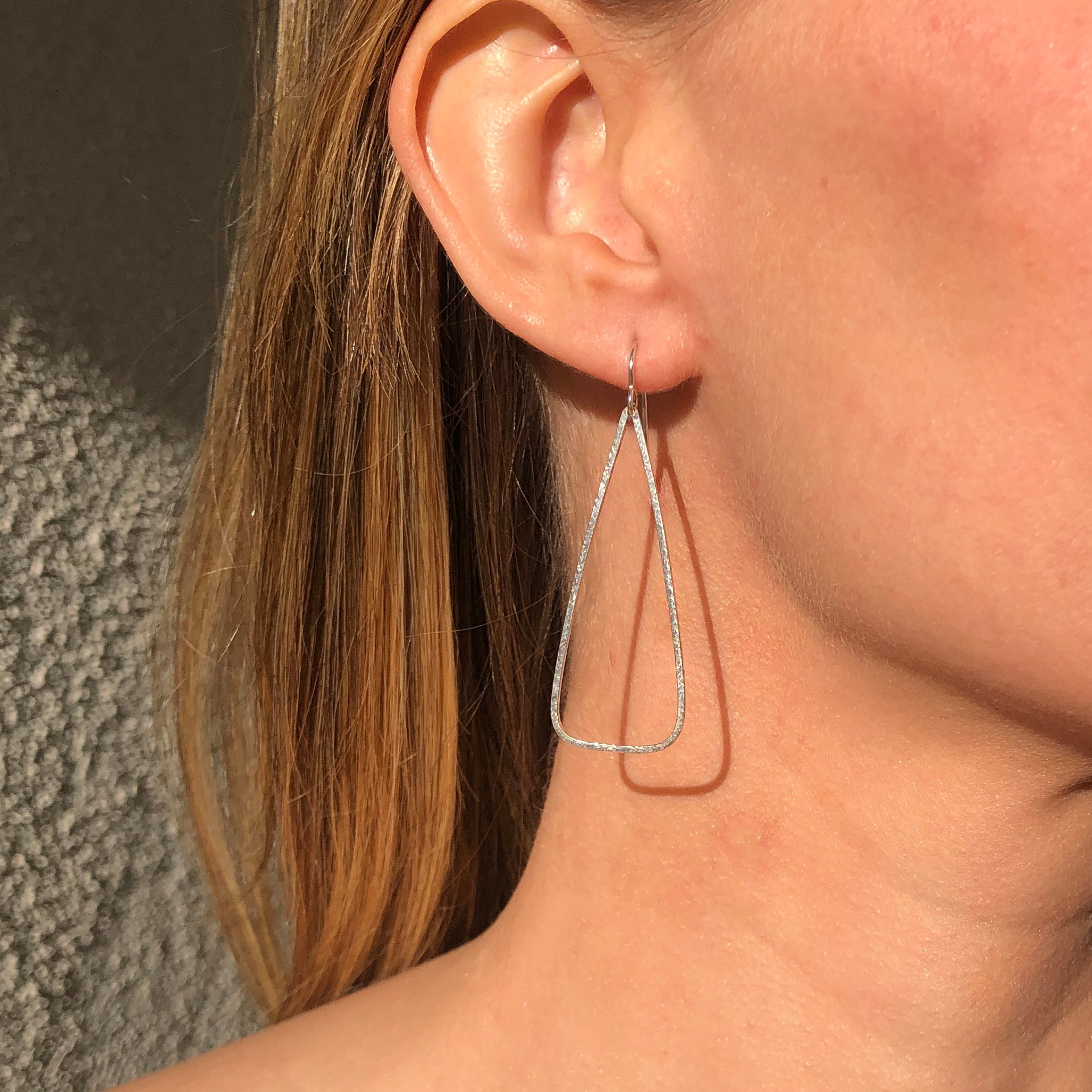 Classic II: Medium Size Round Silver Hoop Earrings – Hoopsanddangles